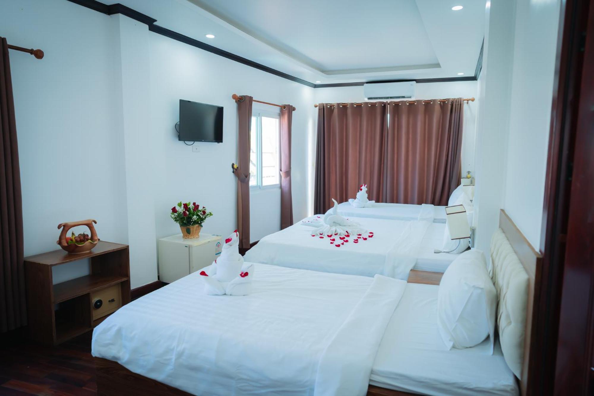 Vientiane Ruby Riverside Hotel Exterior foto