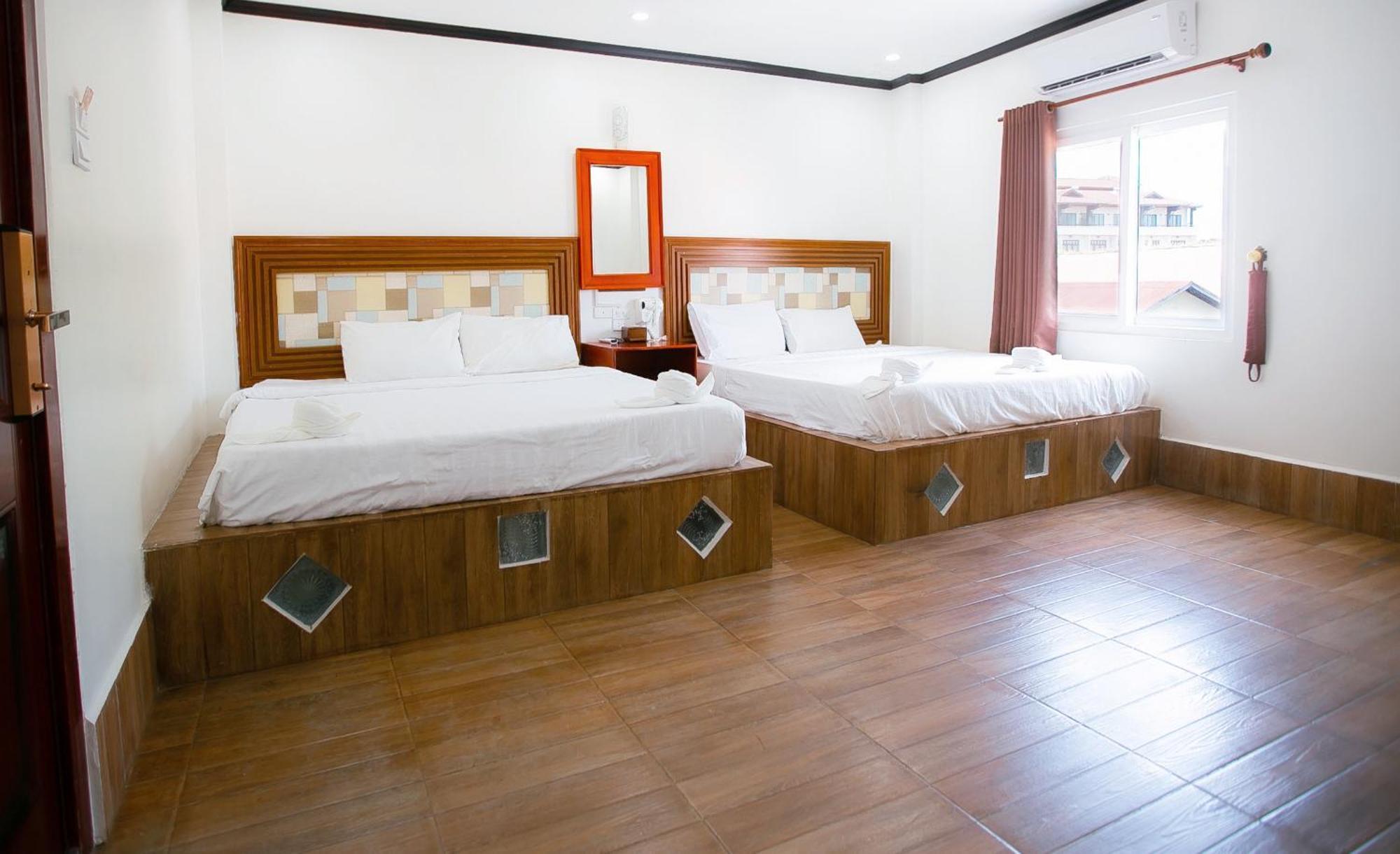 Vientiane Ruby Riverside Hotel Exterior foto