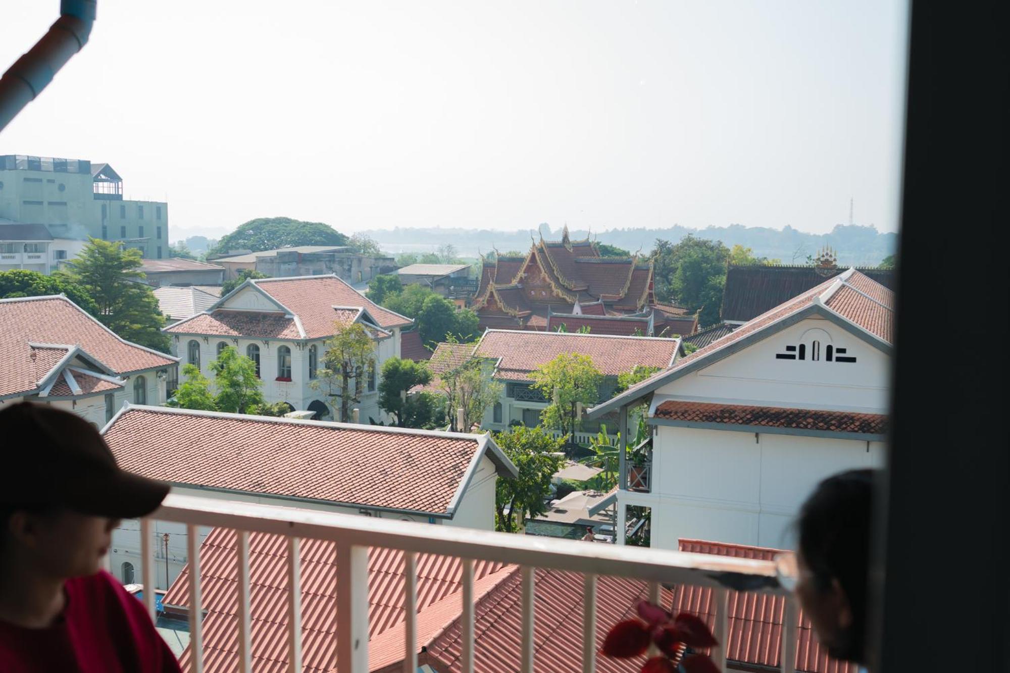 Vientiane Ruby Riverside Hotel Exterior foto